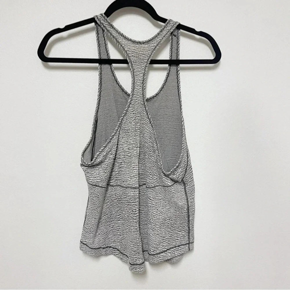 Lululemon Textured Racerback Crop Tank Top - Workout Yoga Running Athletic - Picture 2 of 4